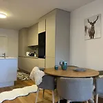 Bel Centre Montana, 5 Min Des Pistes, Vue Alpine Crans-Montana